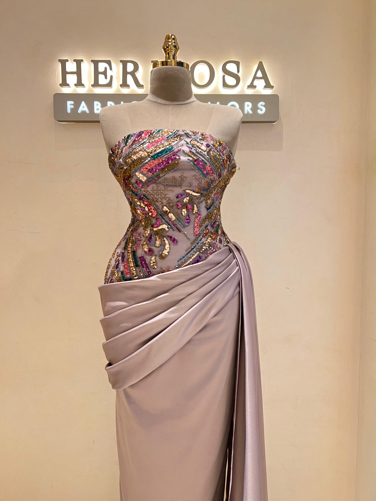 HER380